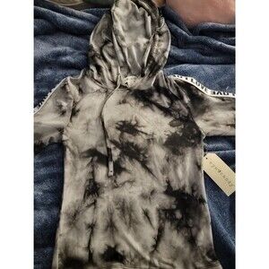 Thin Tie-dye Black and White Hoodie